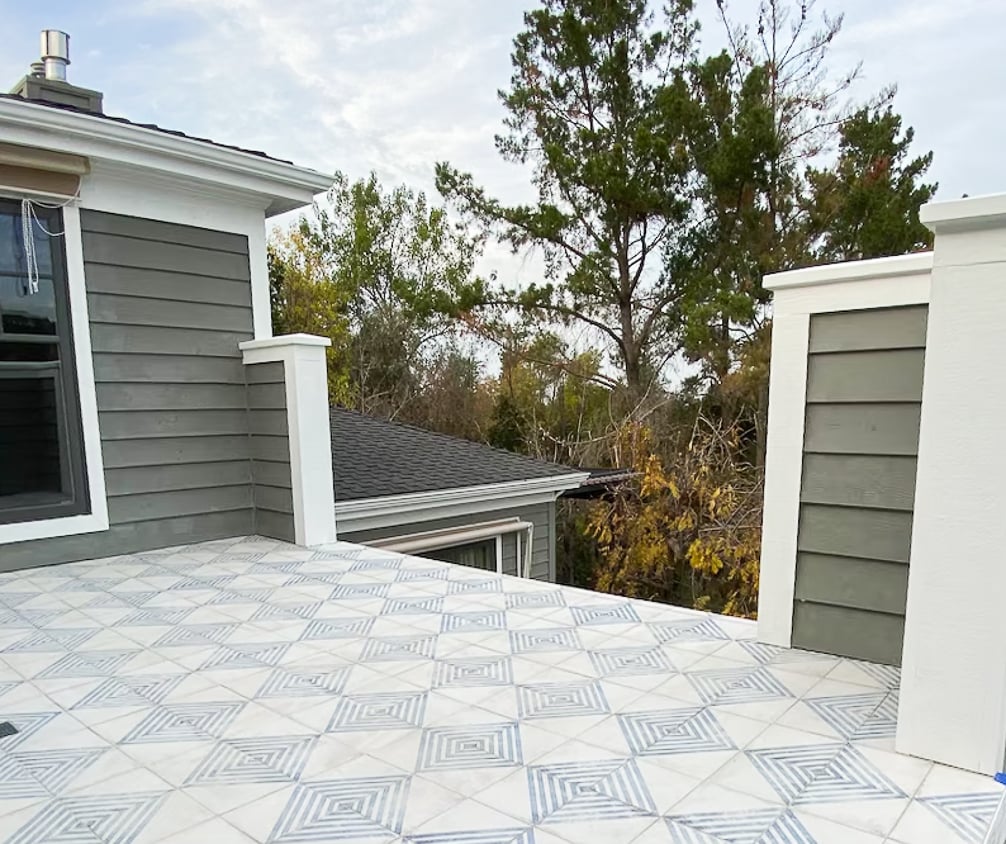 Balcony with encaustic tiled flooring