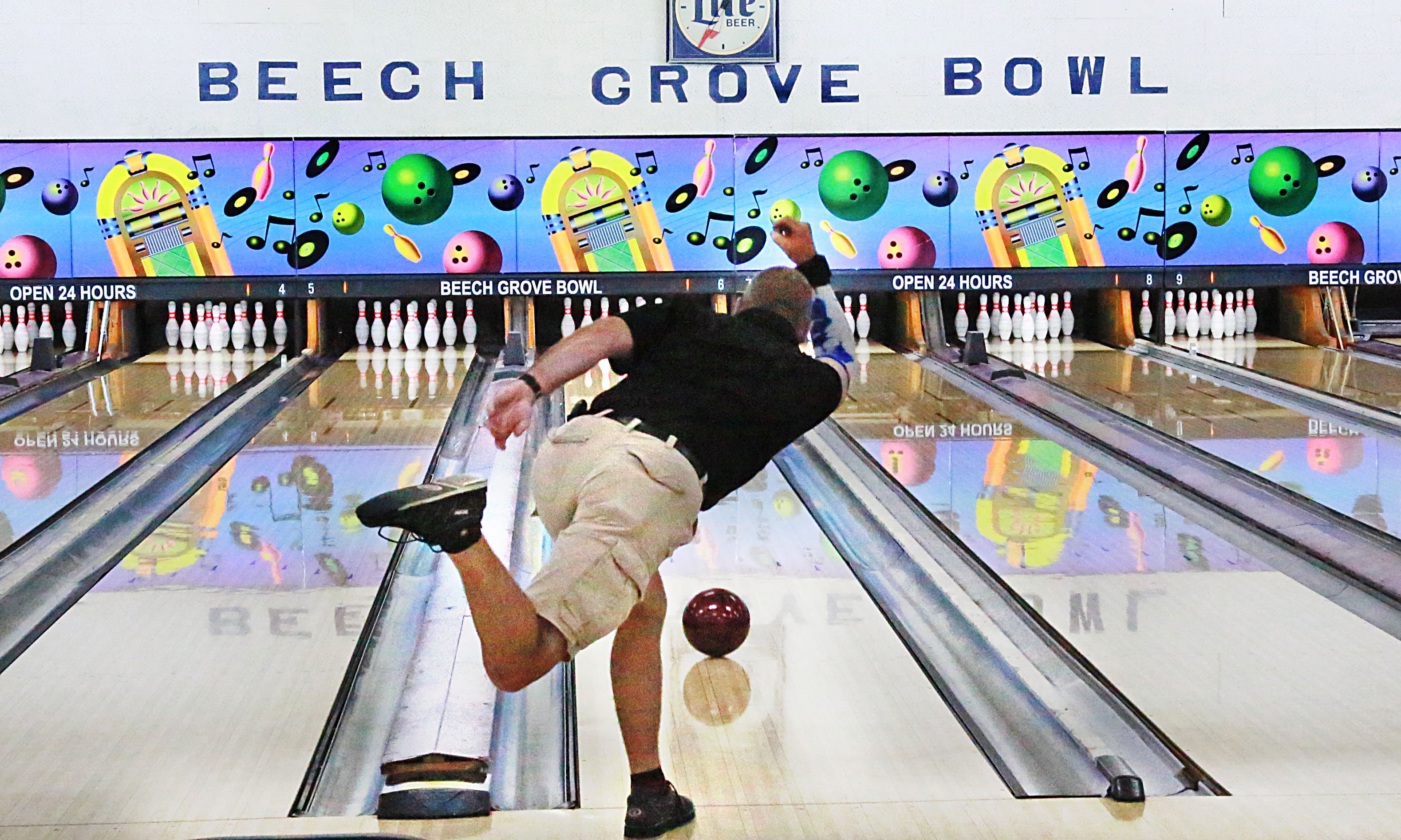 A bowler at Beech Grove Bowl