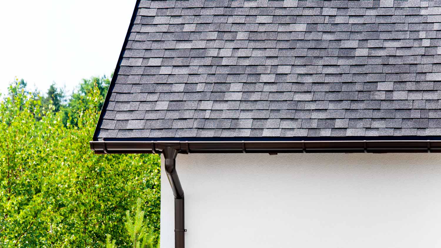 Bitumen roofing shingles