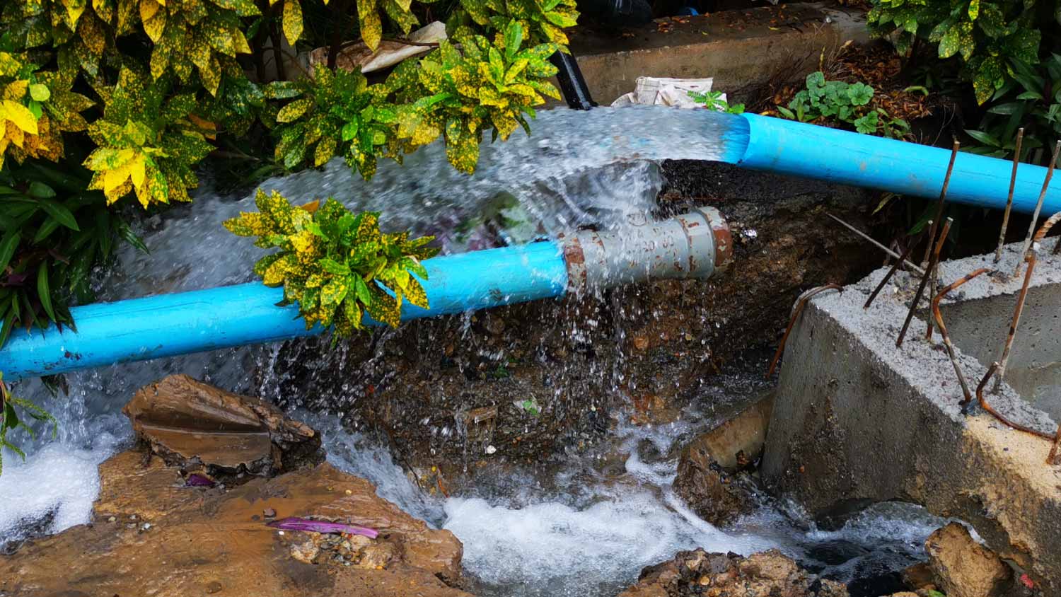 Burst pipe with water