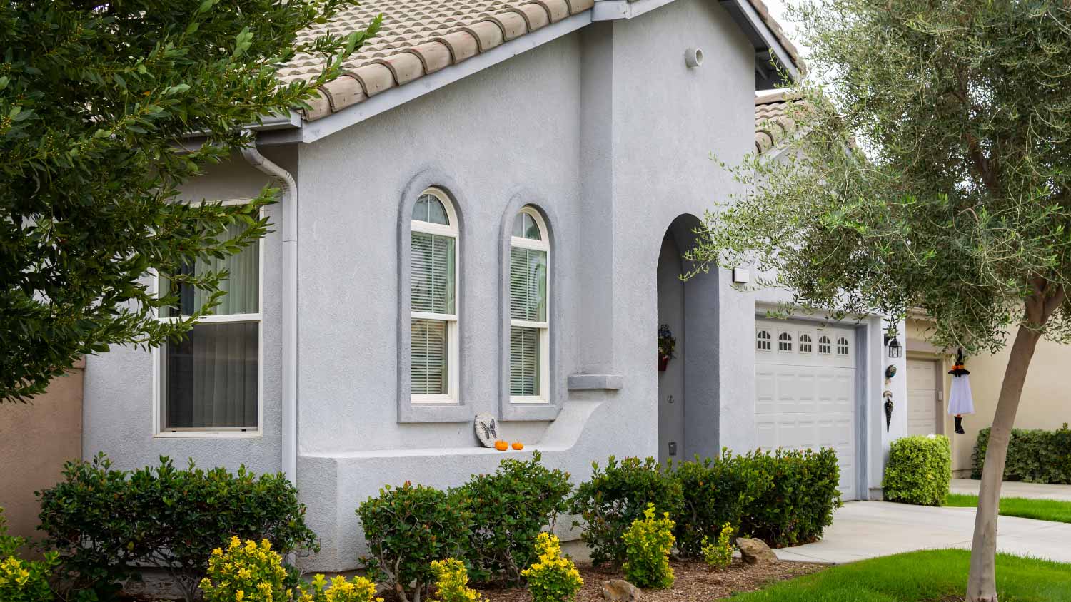 One level single family residence