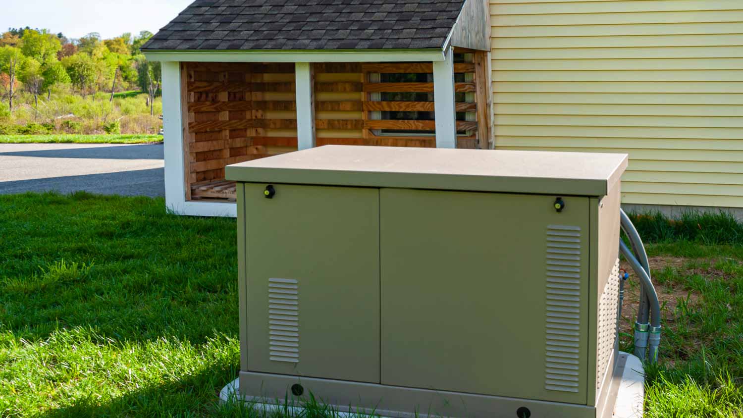 Residential standby generator