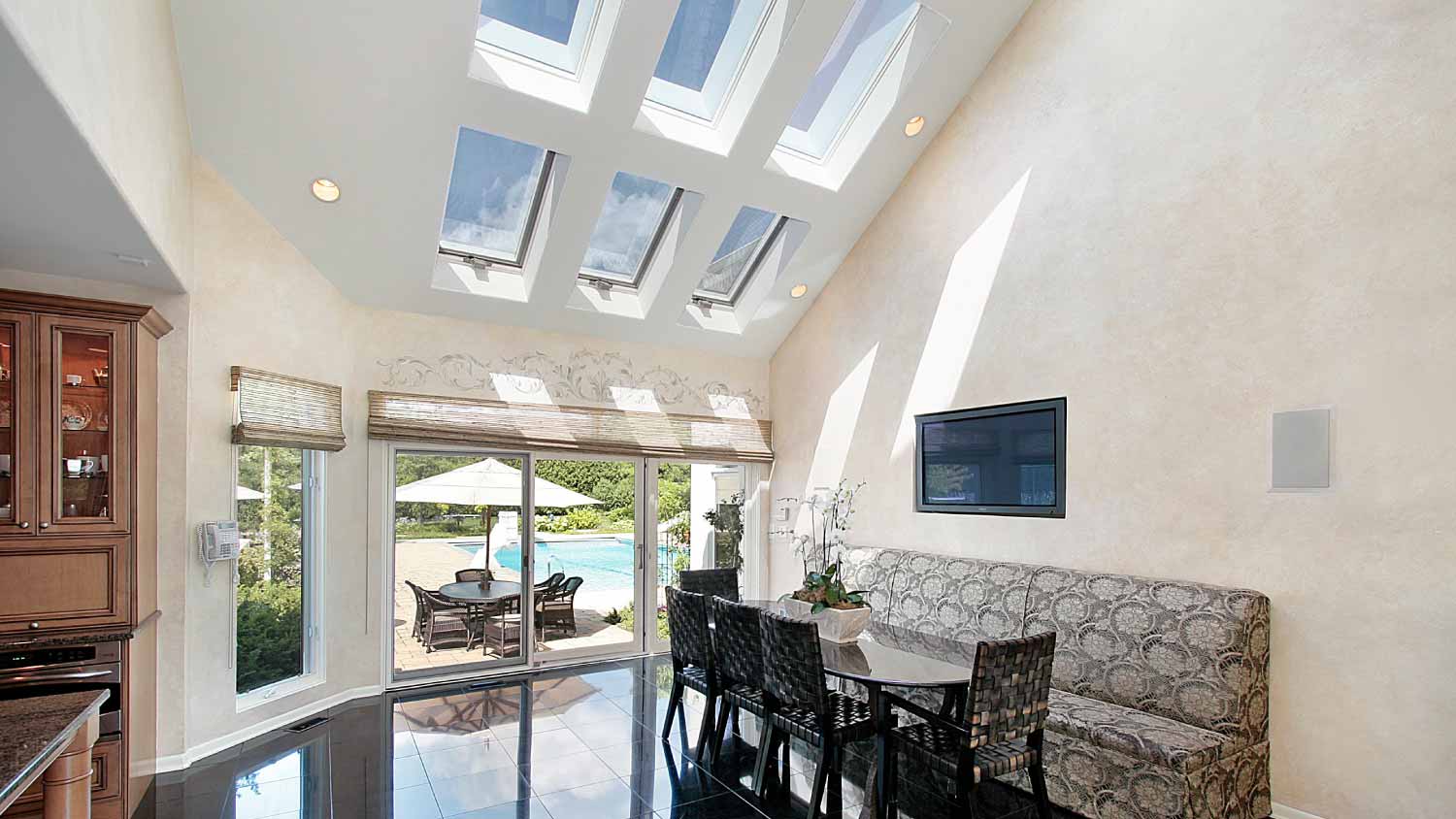 Sitting area with skylights