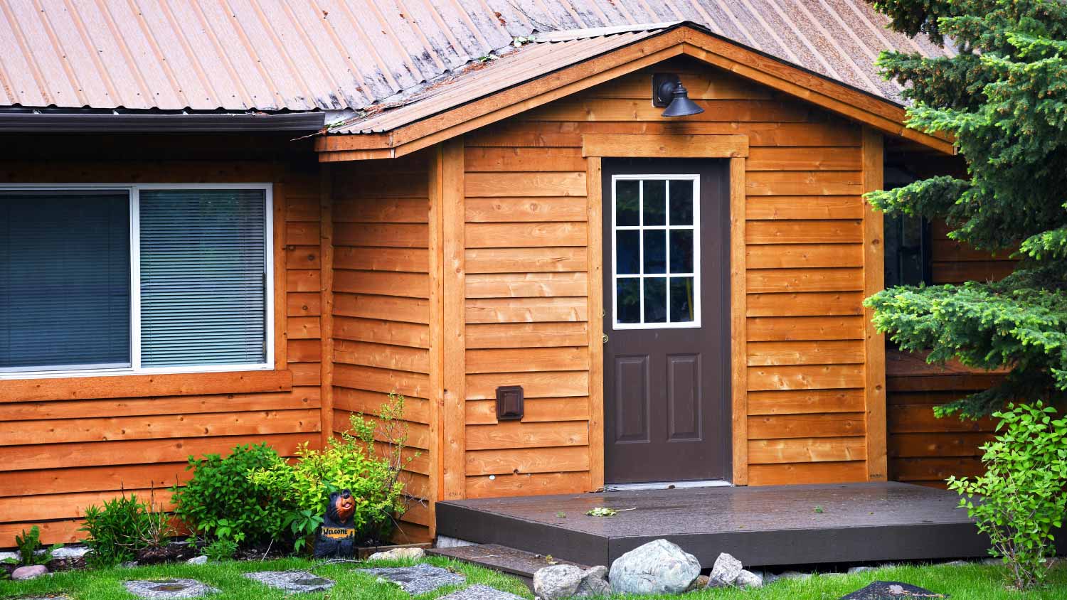 Small cedar cabin