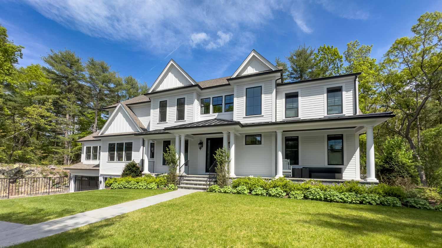 Contemporary farmhouse suburban home