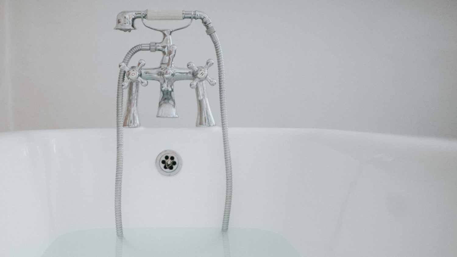 Luxury vintage bath mixer 