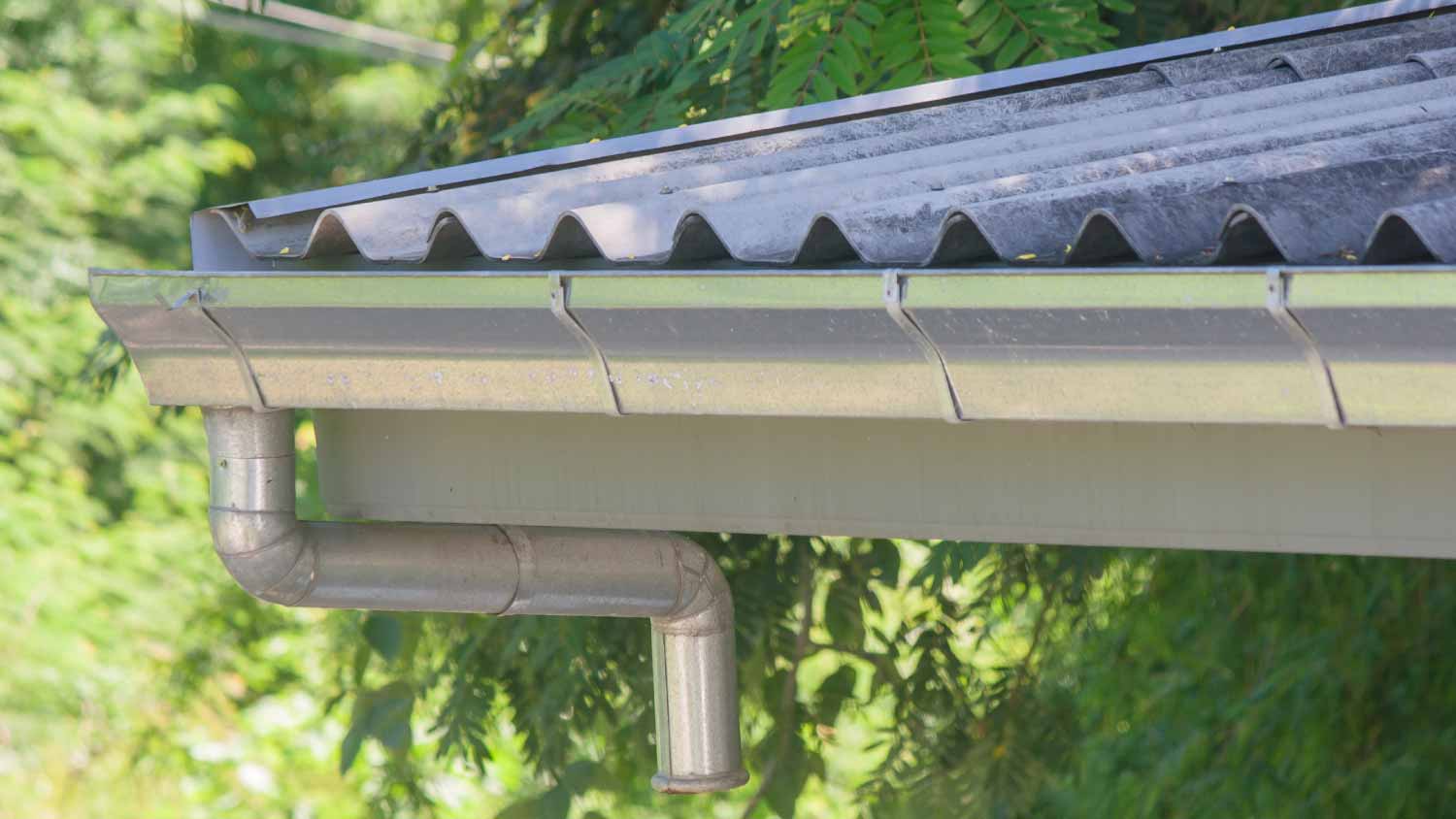 Stainless rain gutter on roof