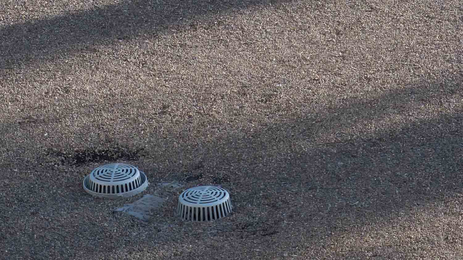 flat rooftop with gravel