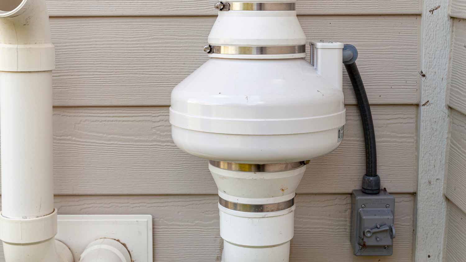 Residential radon mitigation system