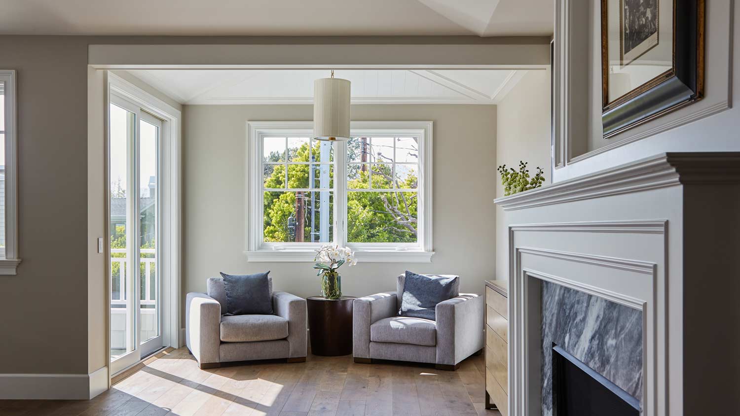 sitting area with large windows