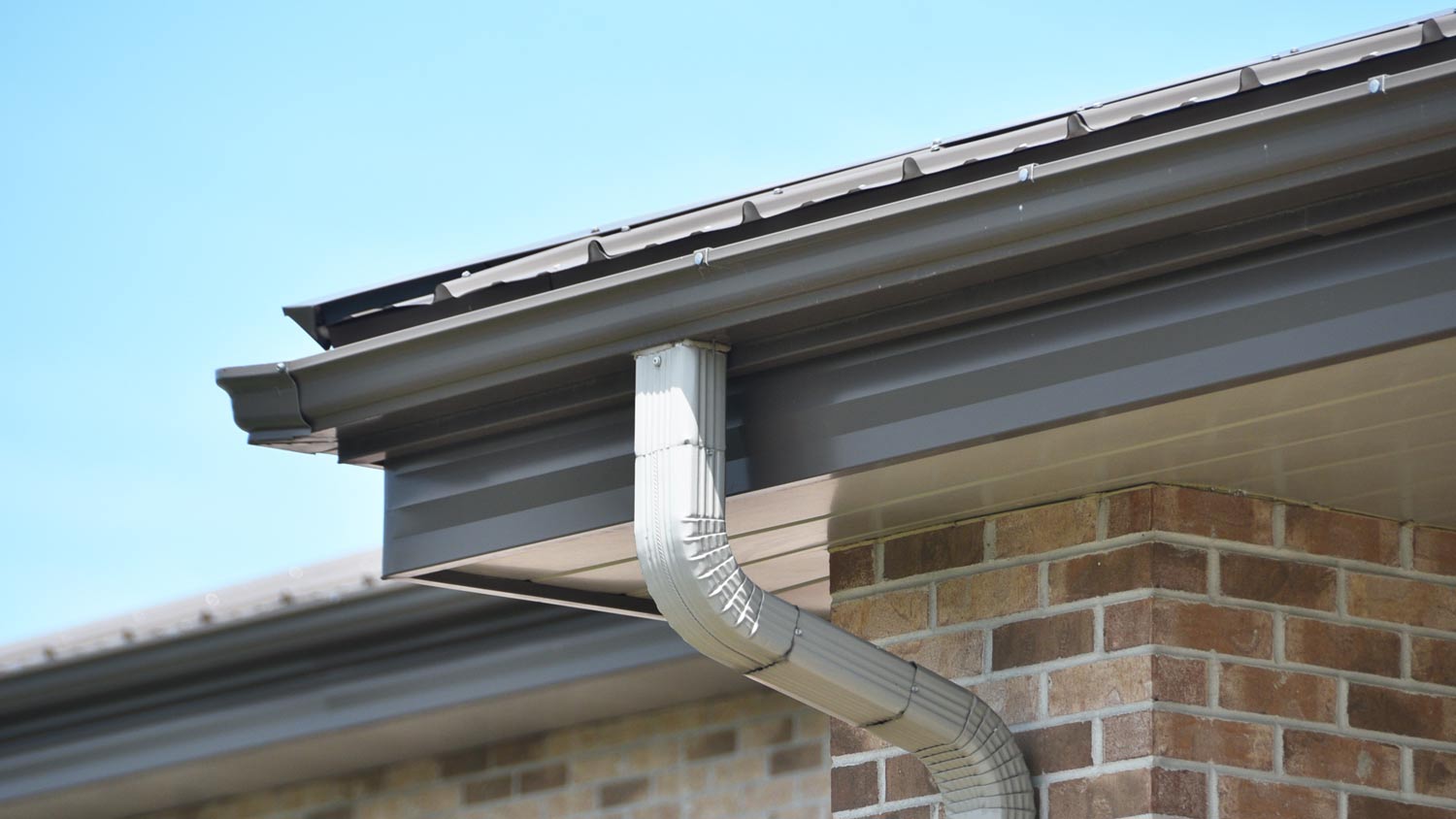 aluminum gutter downspout  