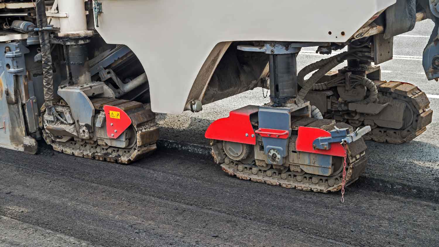 An asphalt milling machine