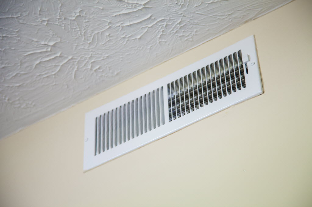 Does Shutting Furnace Vents Improve Energy Efficiency Angi Angie S List Does Shutting Furnace Vents Improve, Should You Close Vents In Basement Summer