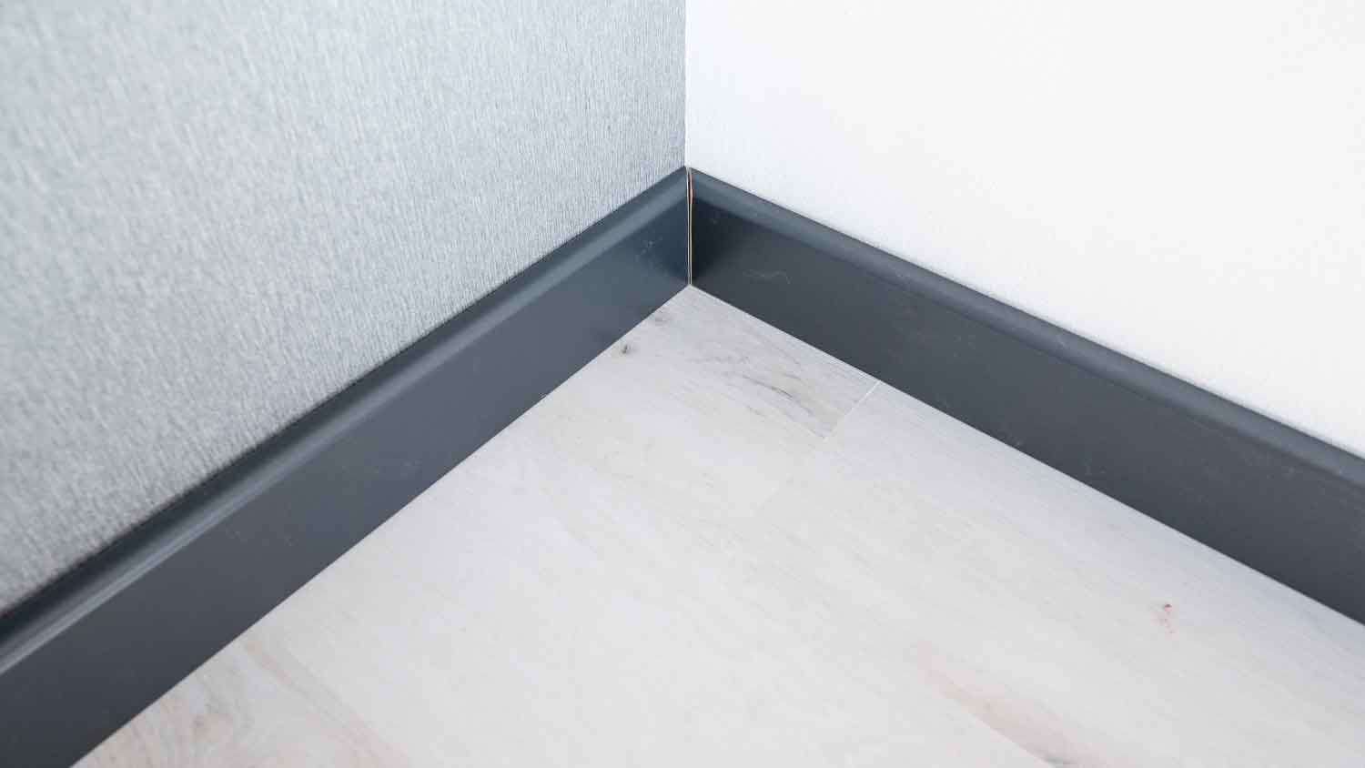 Bullnose baseboard installed in a room