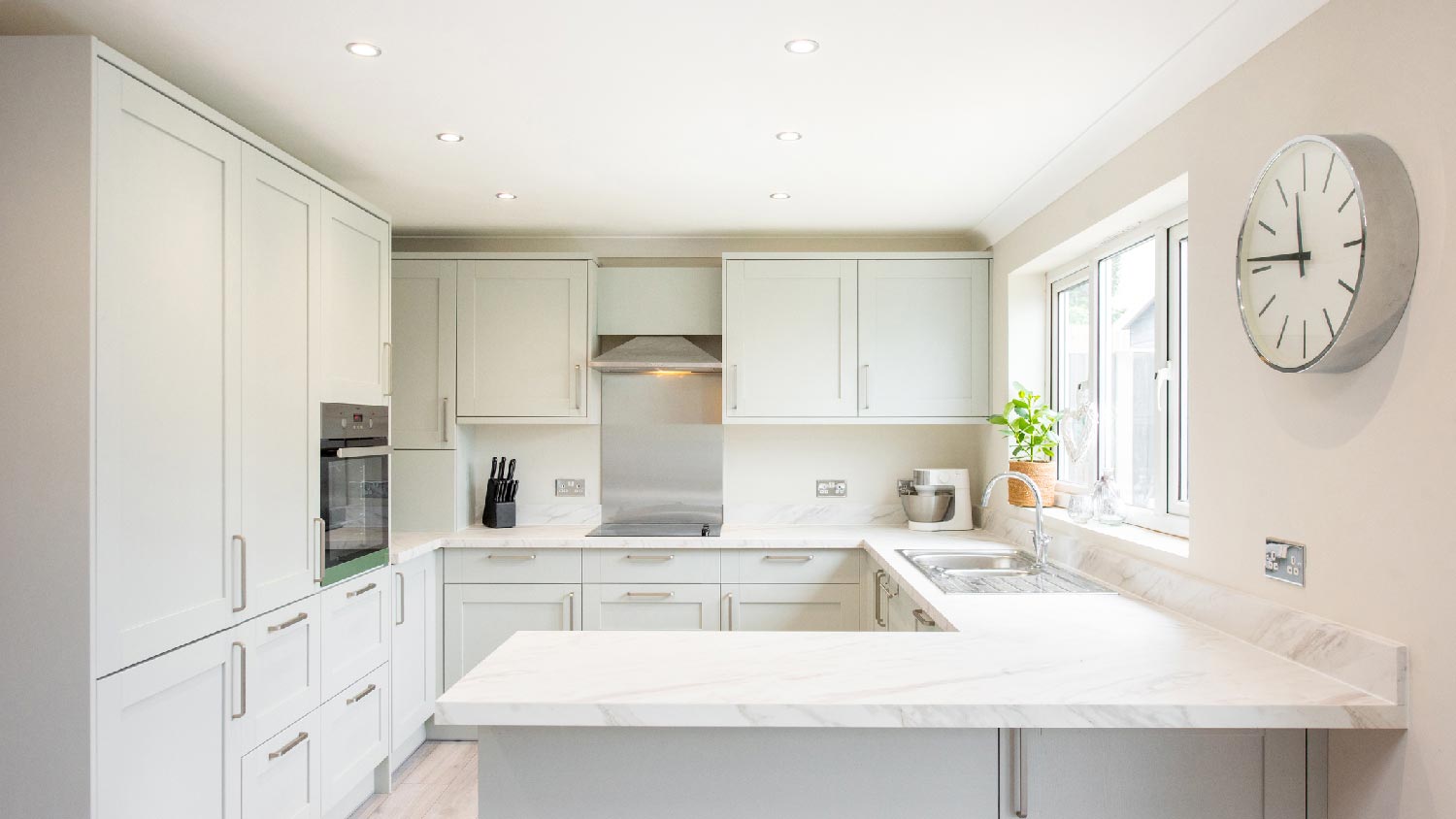 A bright kitchen with laminate countertop