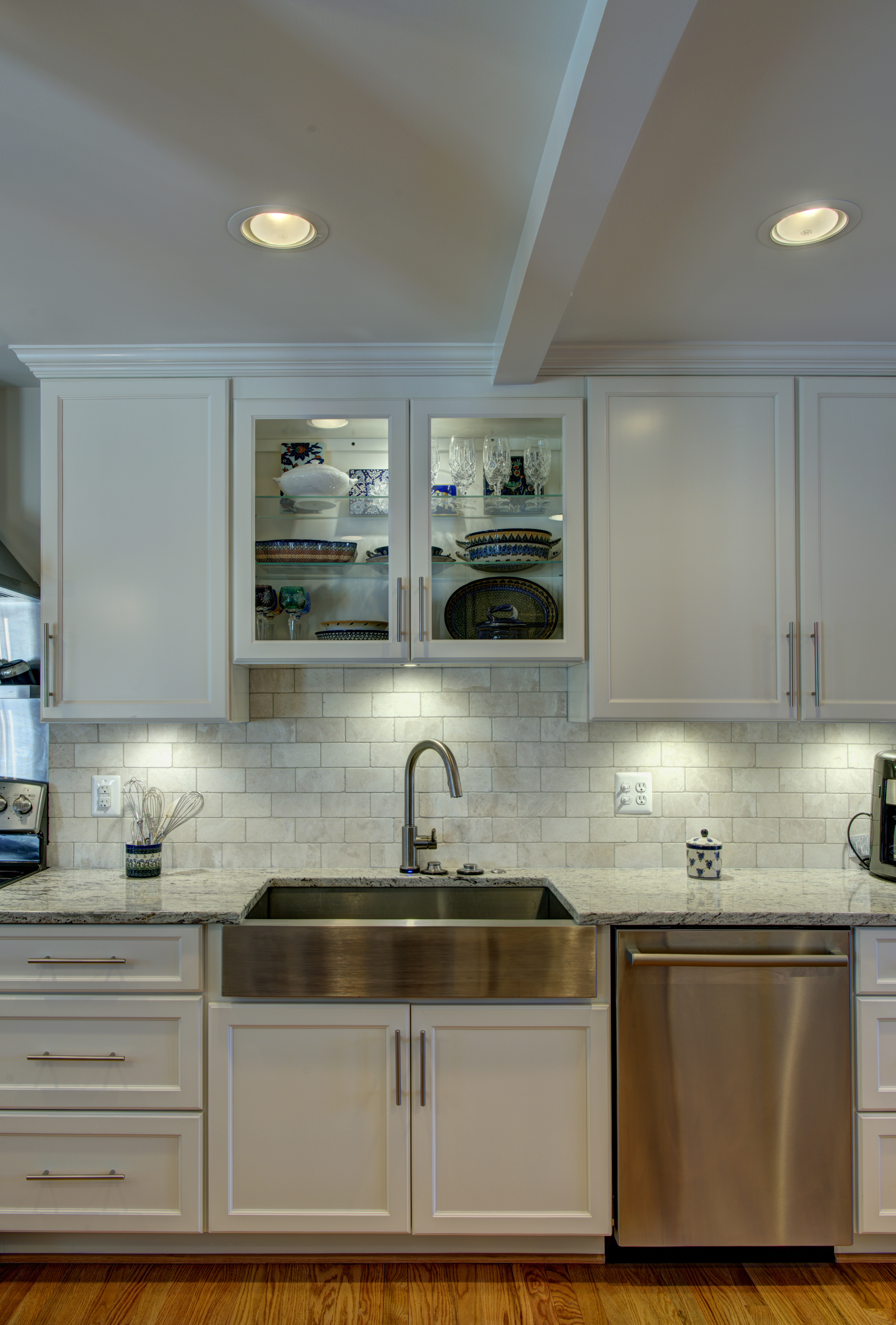 under-cabinet LED lights in kitchen