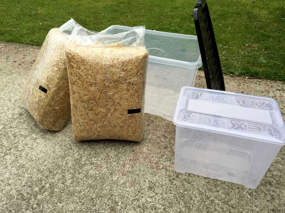 materials for DIY feral cat shelter