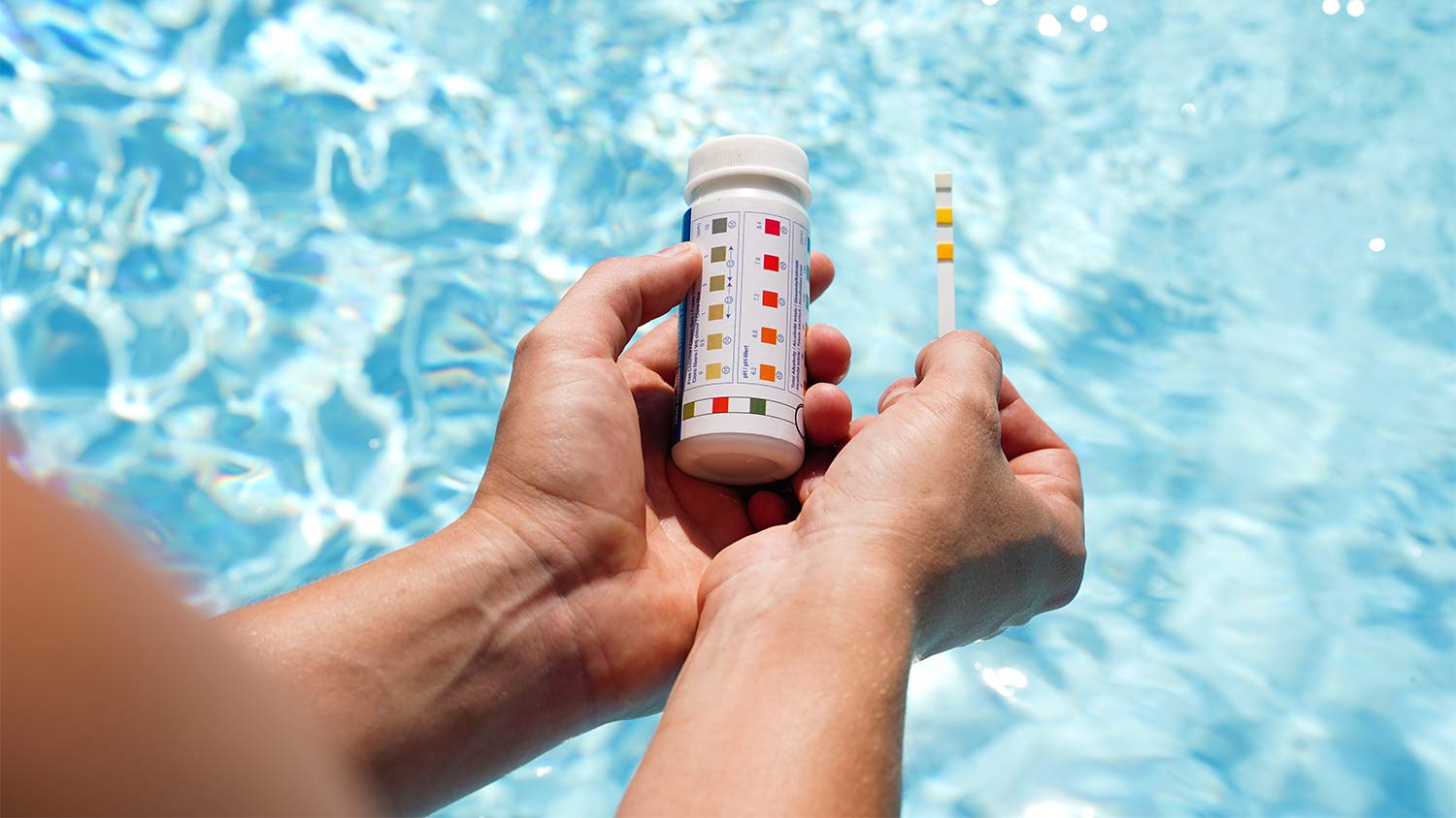 check chlorine water quality 