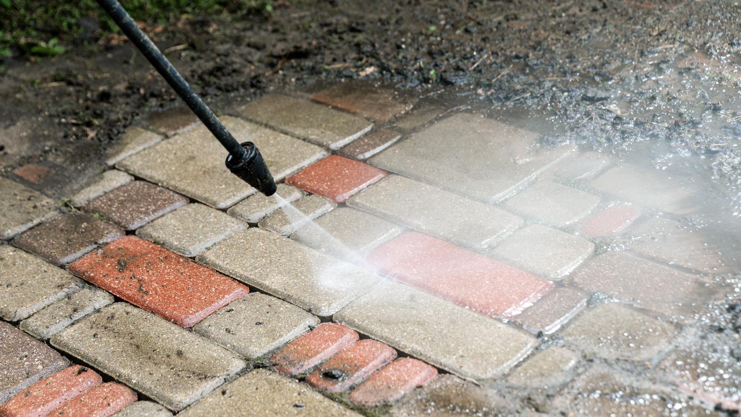 Should You Power Wash or Pressure Wash Your Home?