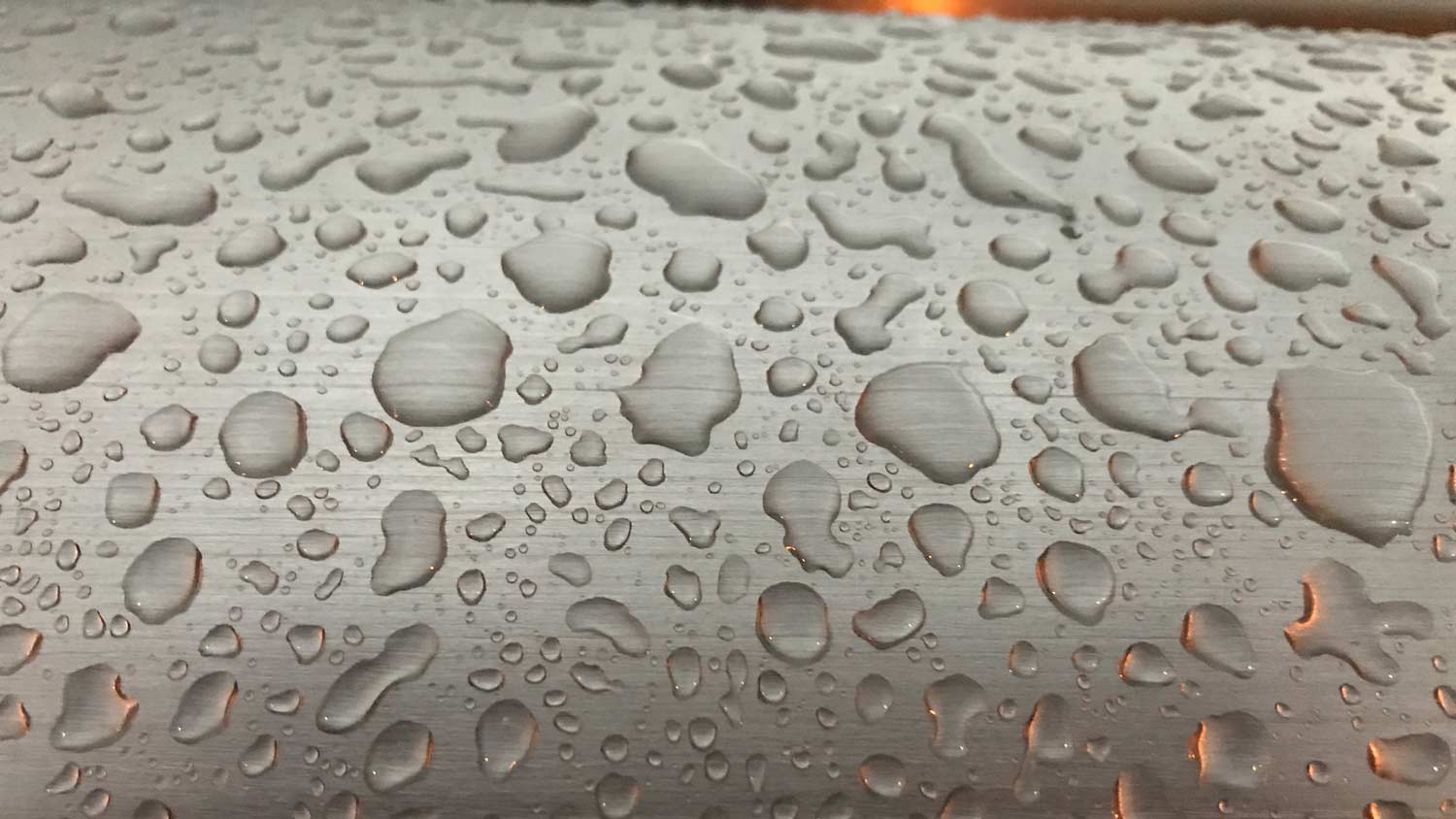 condensation on metal