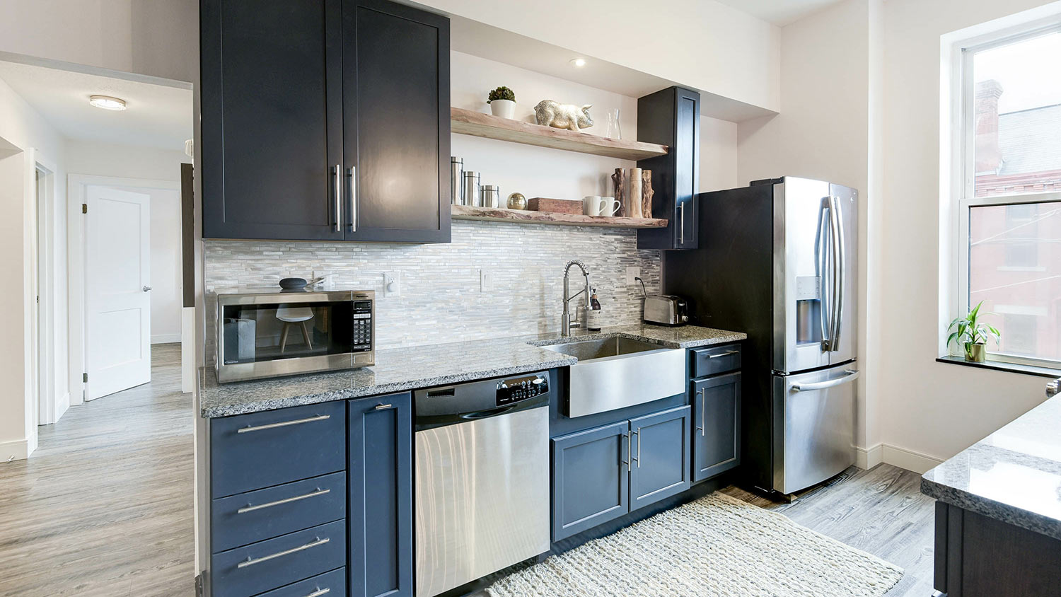 Dark kitchen cabinets