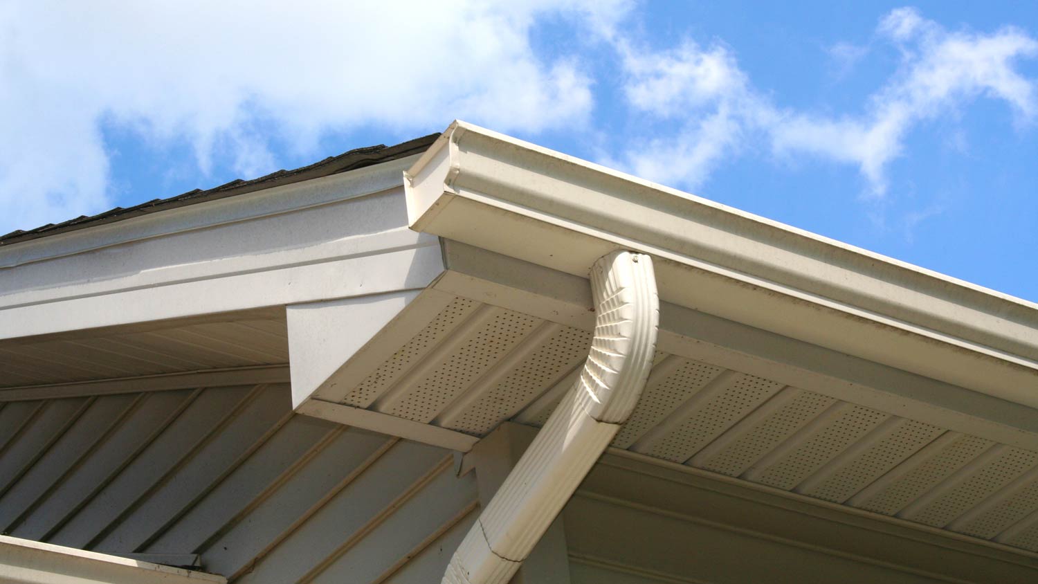 close up of roof soffit