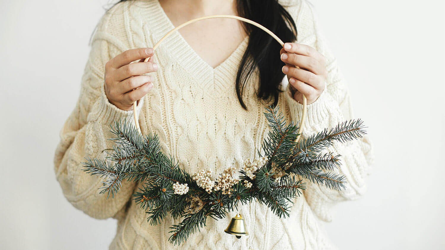embroidery hoop wreath