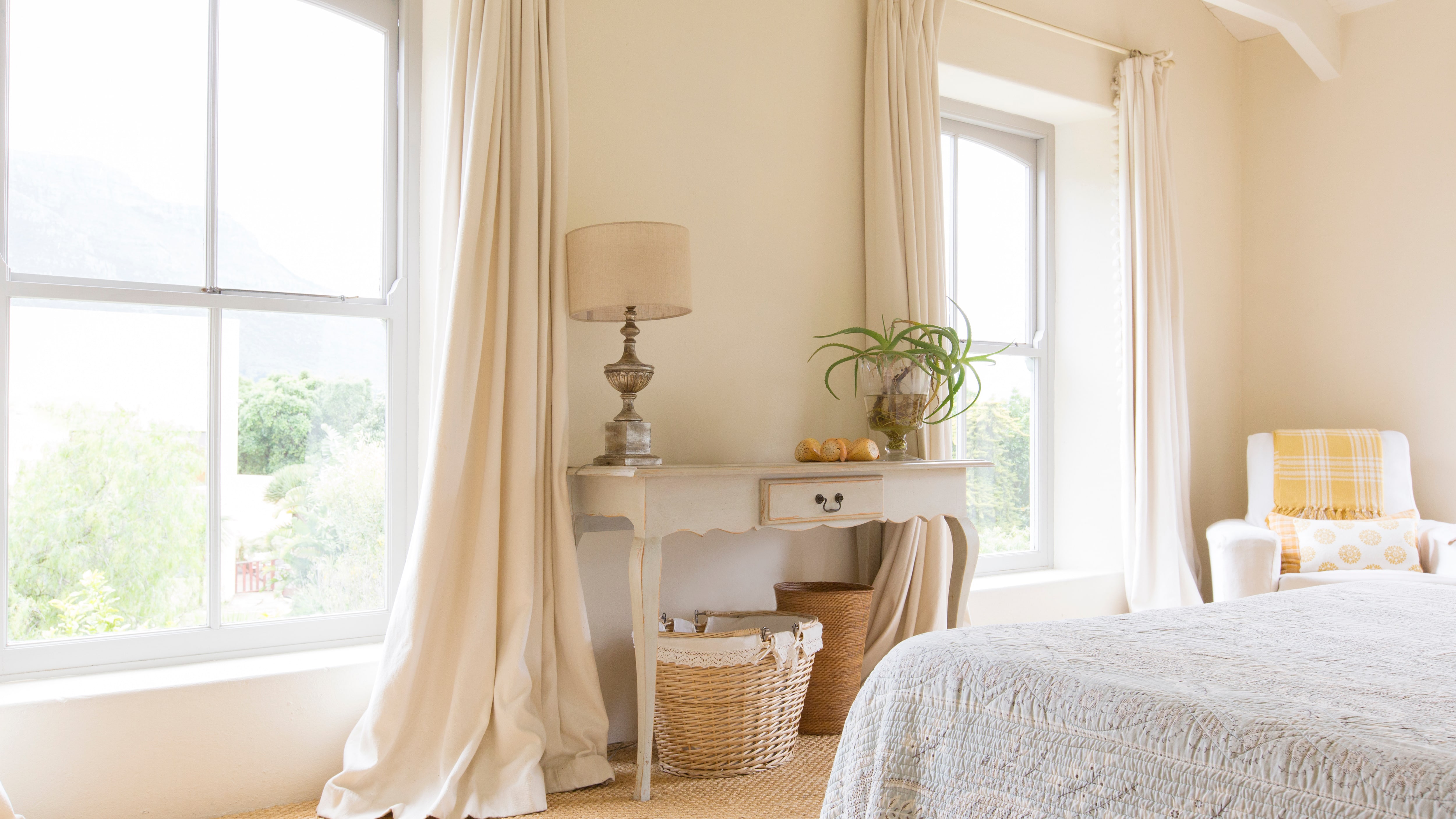 Shabby chic vanity in farmhouse style bedroom