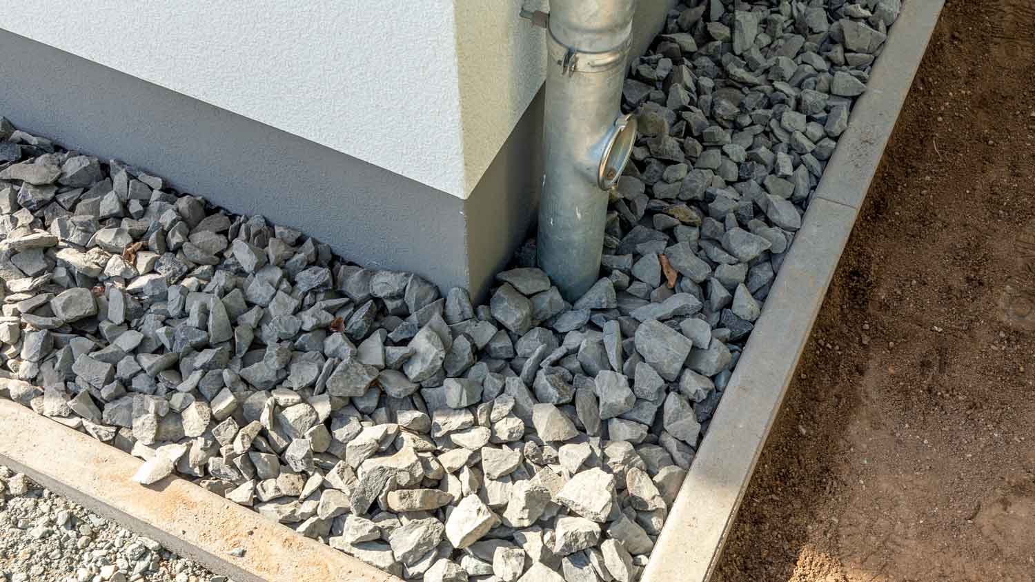 Gravel around the foundation of a house