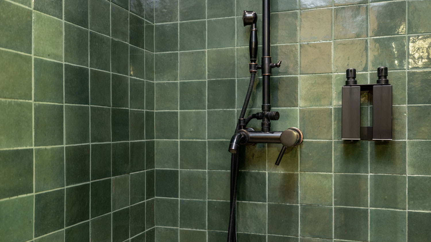 Shower Valve Replacement Costs - Replacing Shower Valve Behind Wall Cost Shower Valve Replacement Costs - Replacing Shower Valve Behind Wall Cost