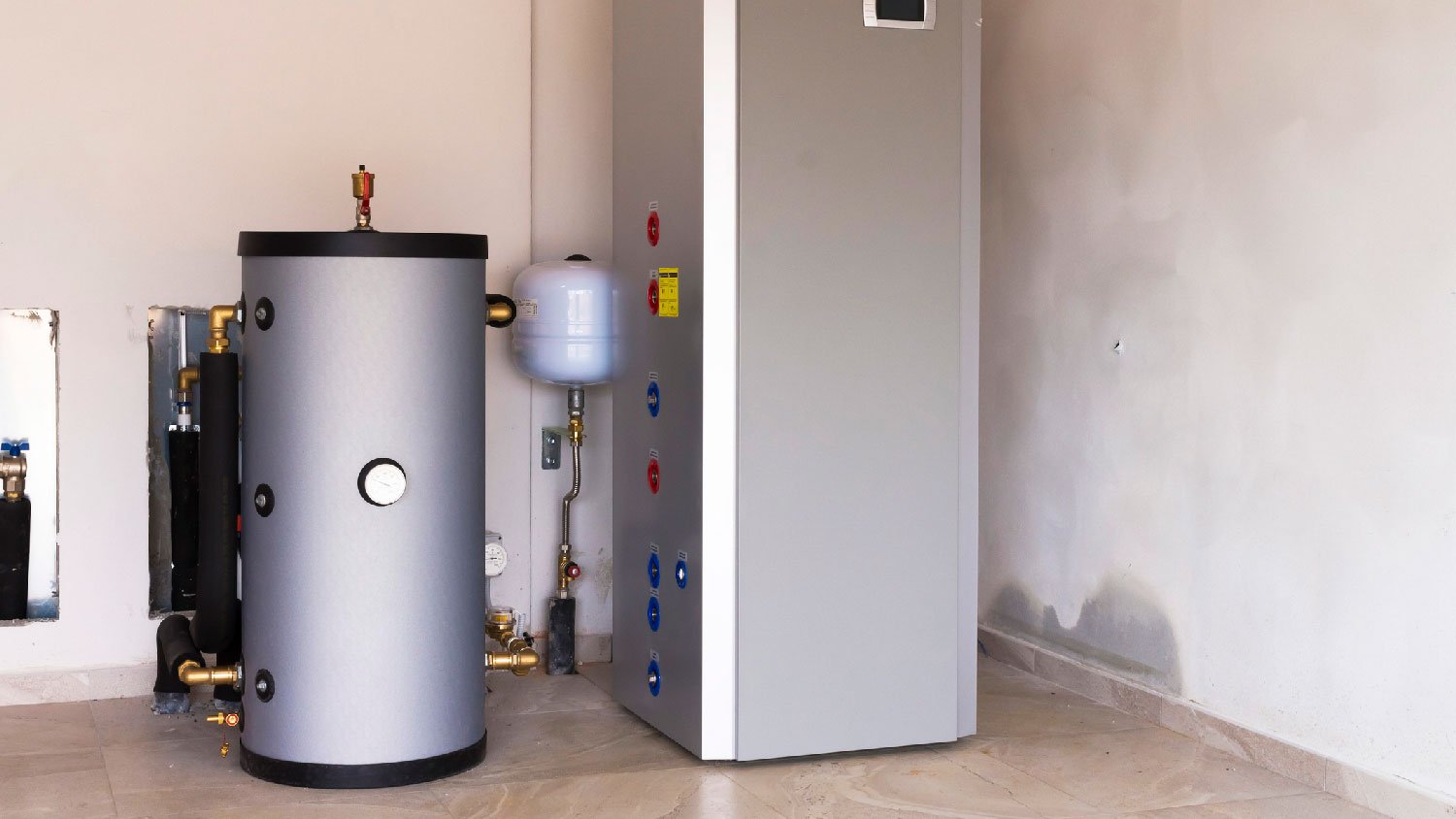 A hybrid water heater