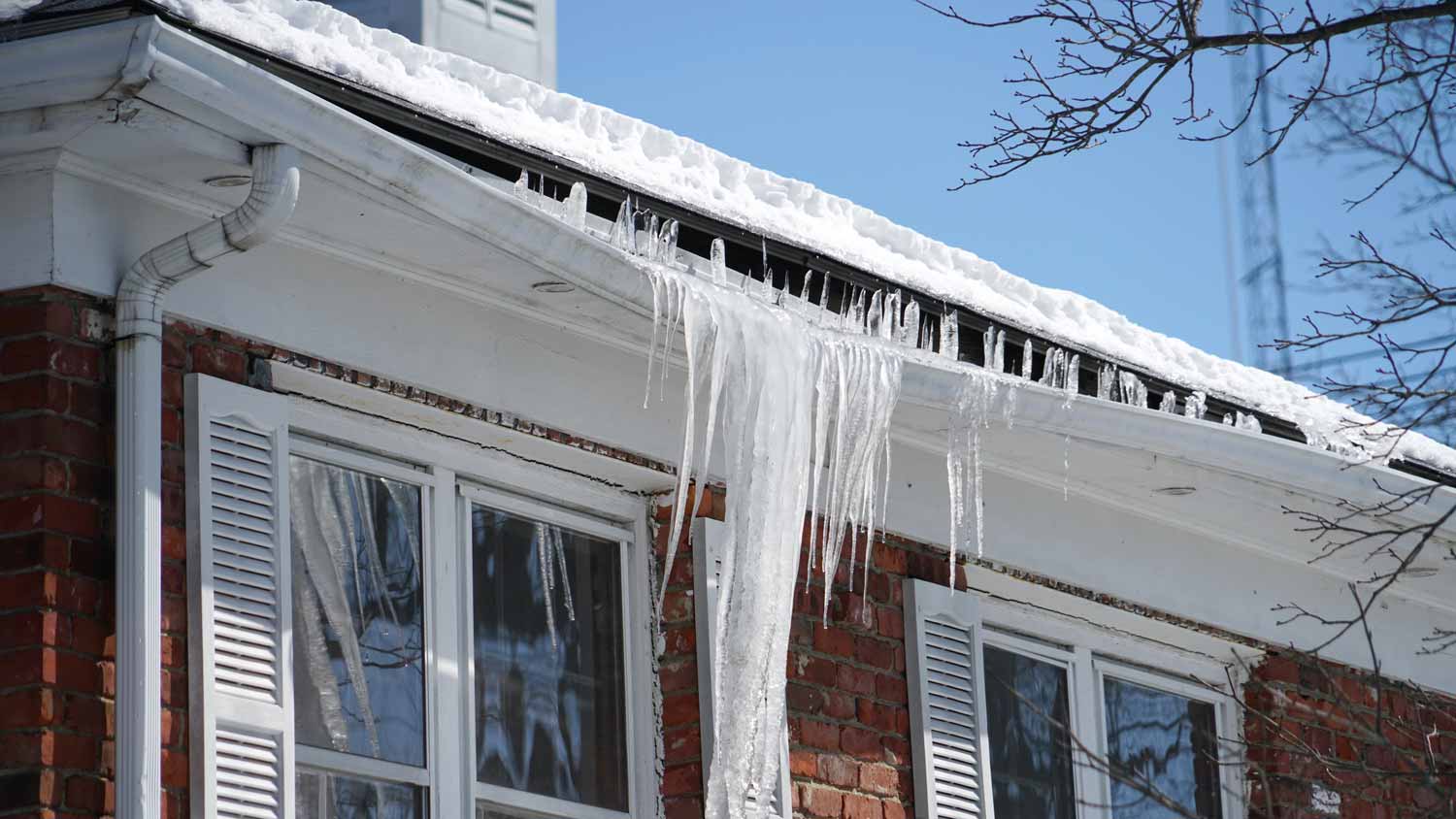 roof damage from ice dam  