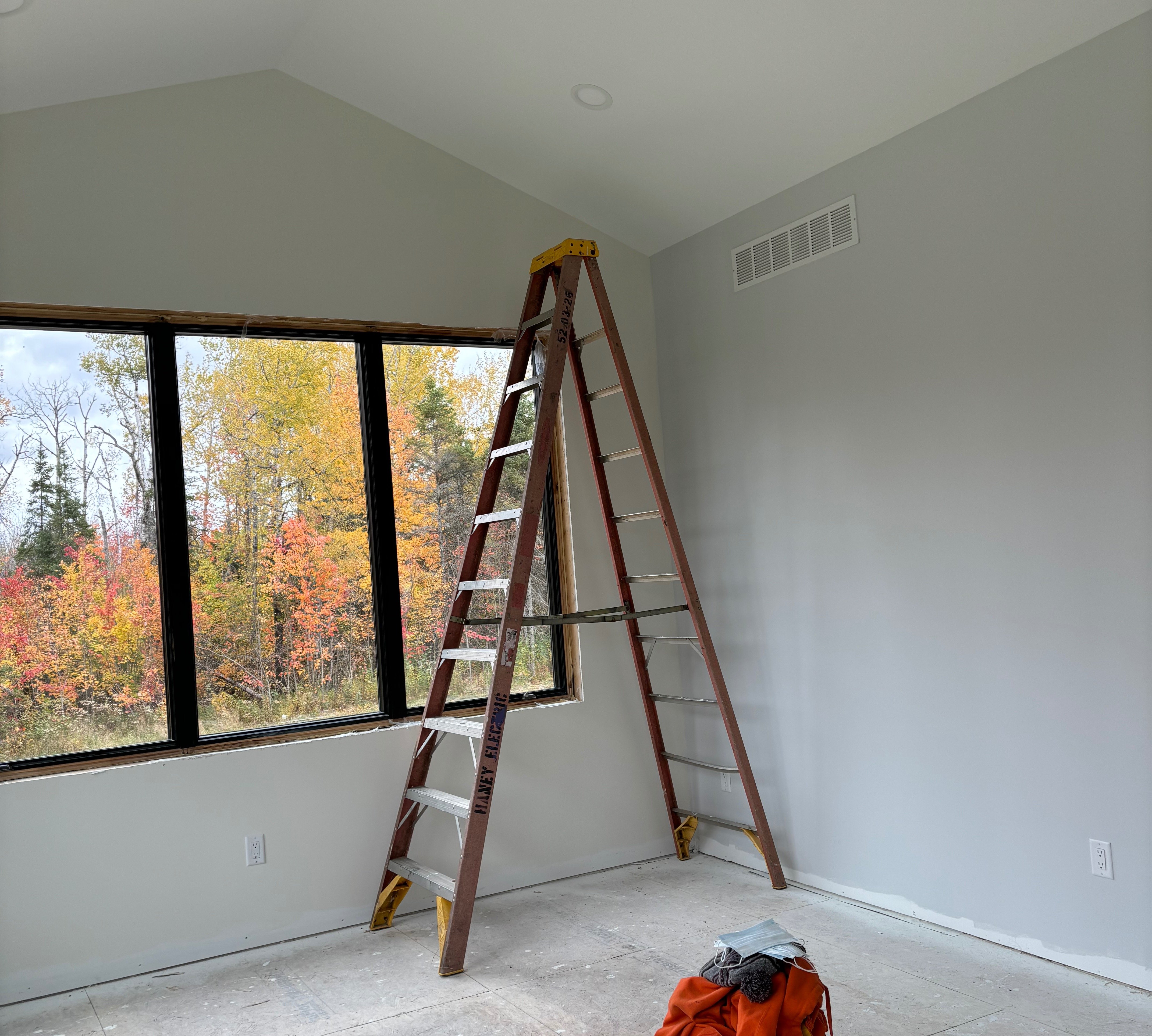 room painting with ladder