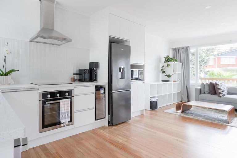 Kitchen hardwood floor