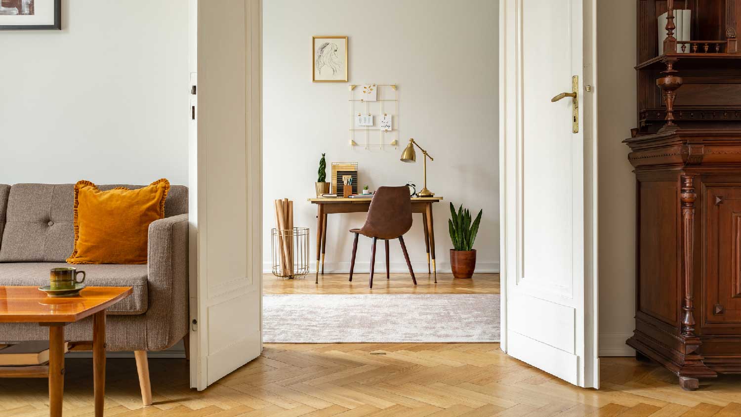 A living room with hardwood floor