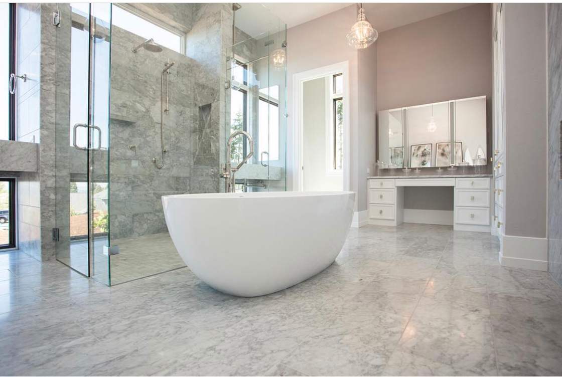 Luxury open-concept bathroom