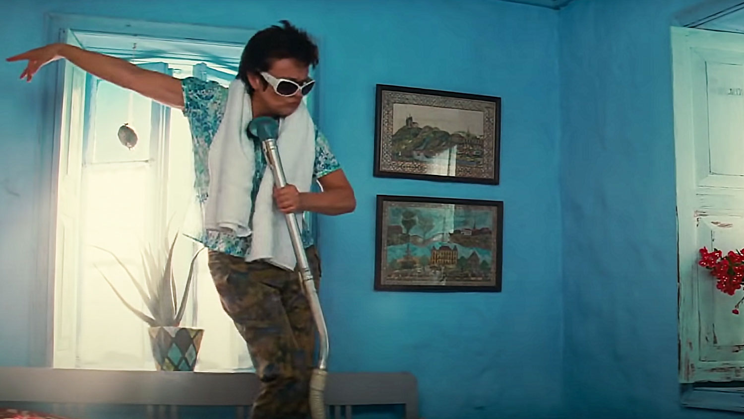 A still from the movie Mamma Mia