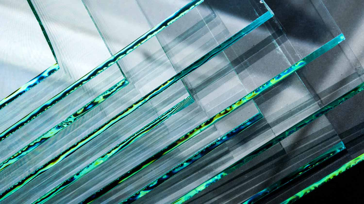 Manufacturing tempered clear float glass