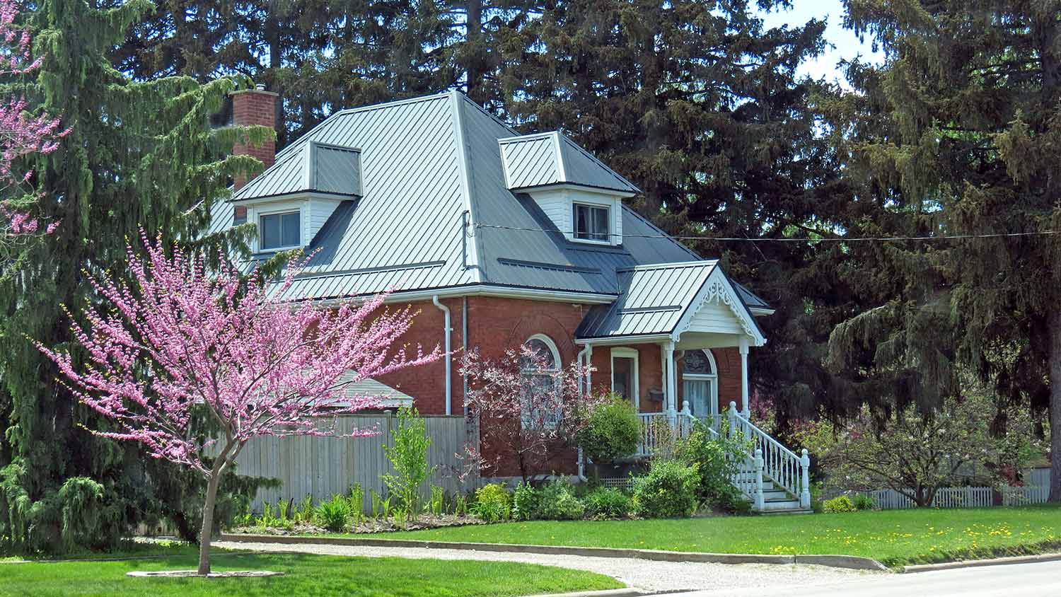 Metal roof on older home