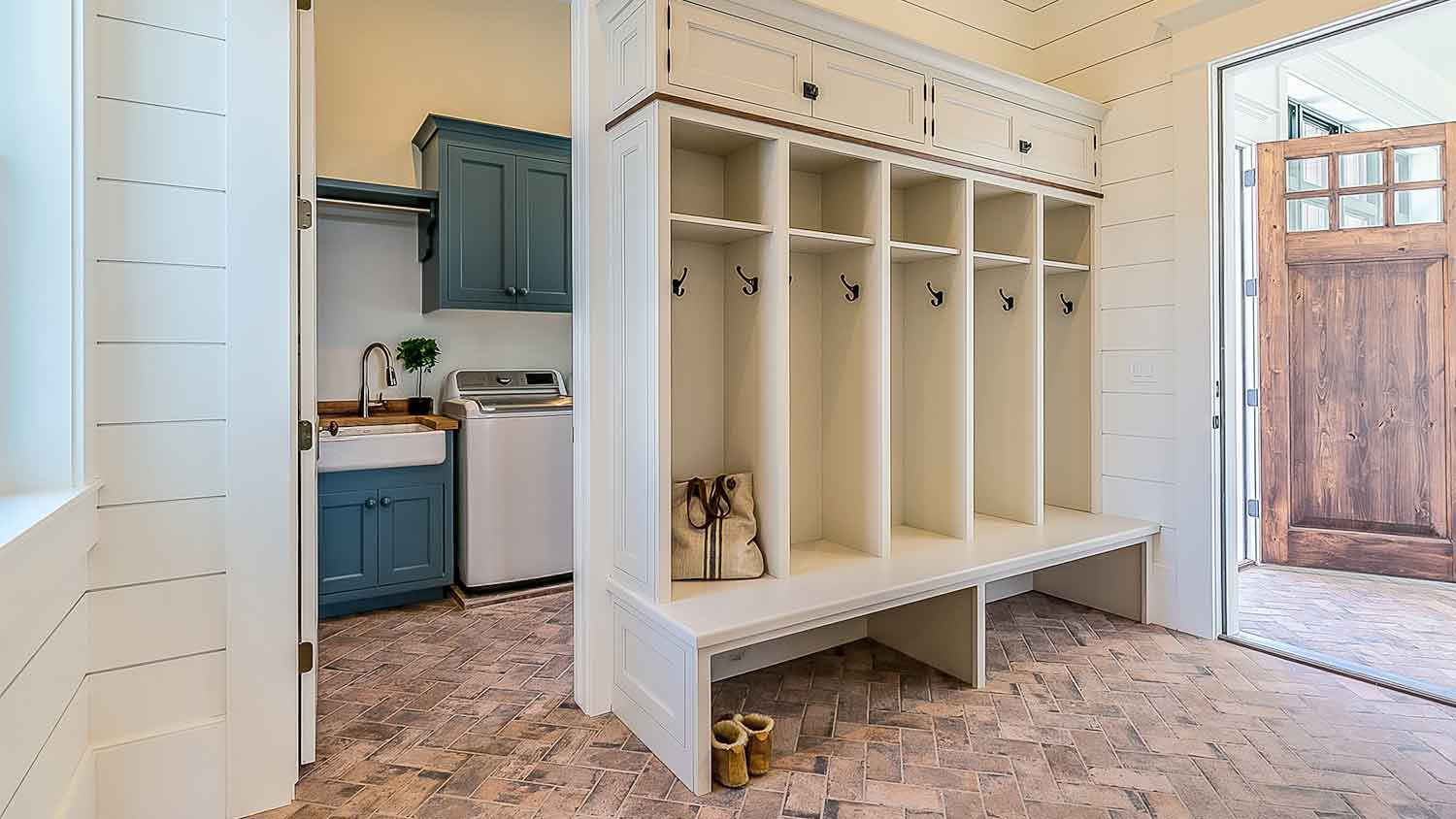 Custom built mudroom lockers