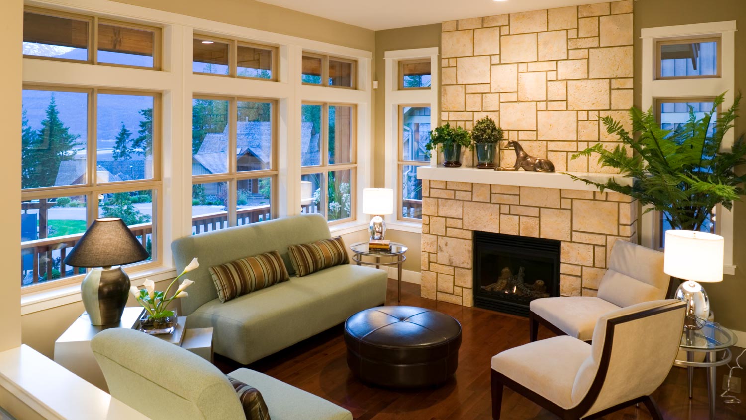 A nice living room with fireplace