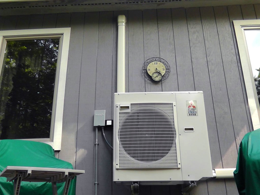 ductless heat pump outdoor condenser