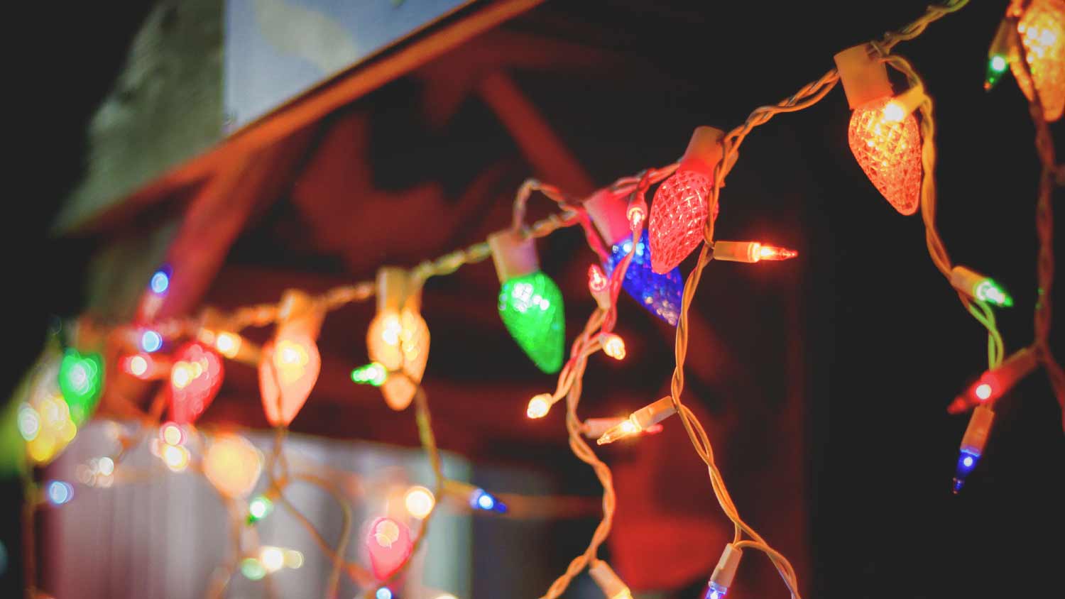 Outdoor string lights hanging on a line