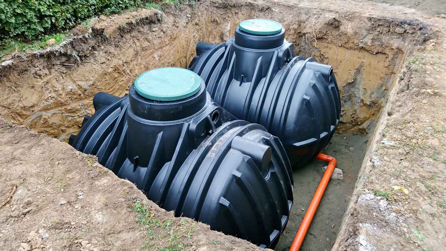 Plastic septic tanks in the ground