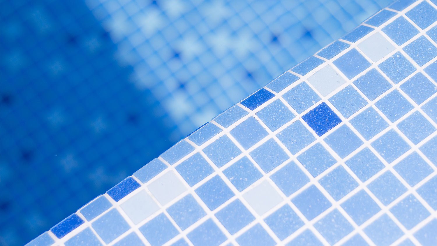 9 Types of Pool Liners and How They Work