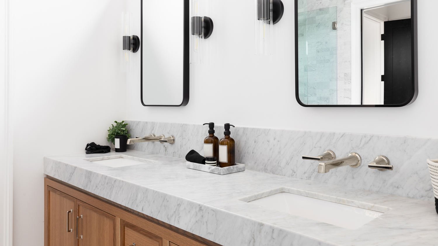 quartz bathroom countertop