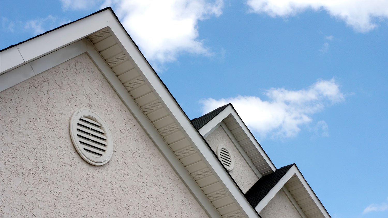 House roof and intake ventilation on a house