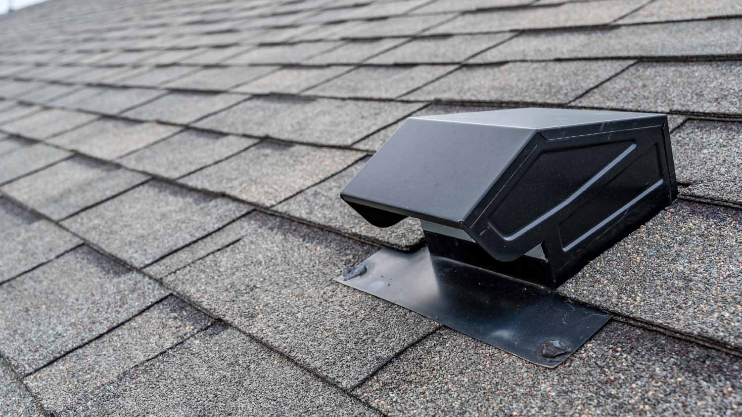 Shingle roof for passive attic ventilation