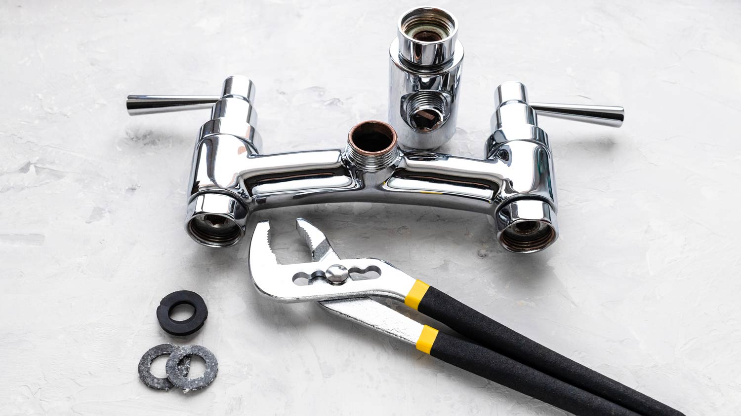 shower faucet valve and diverter
