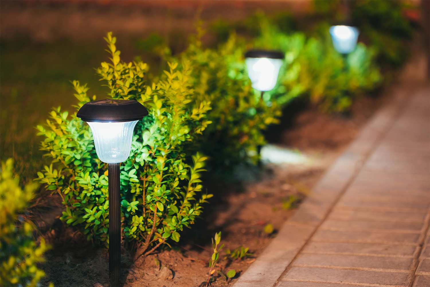 outside solar lights